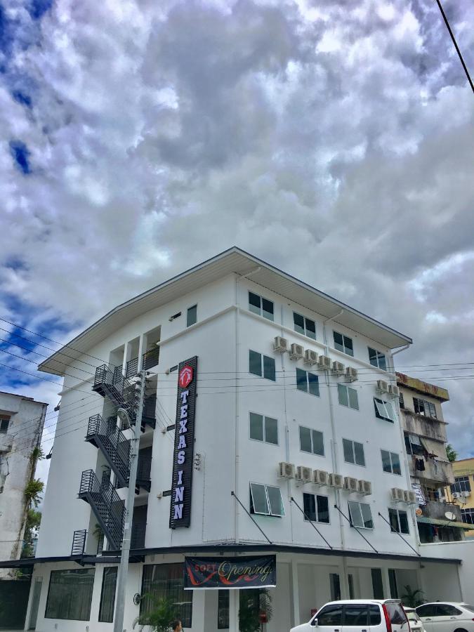 Texas Inn Sibu Buitenkant foto